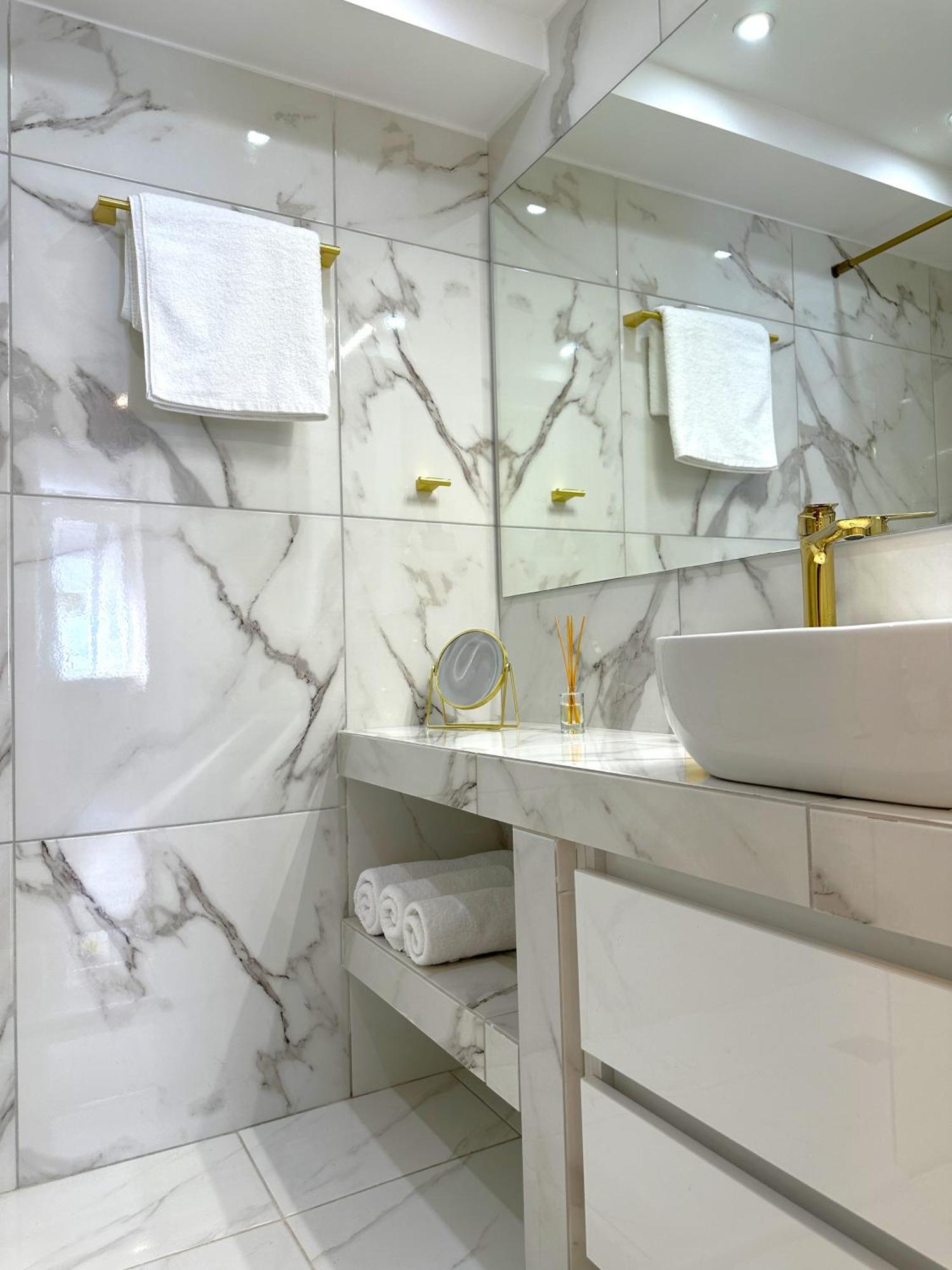 Queens Avenue Apartment Athens Luaran gambar